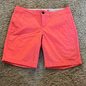SO Women's Pink Bermuda Shorts Size 9 Juniors 🌺